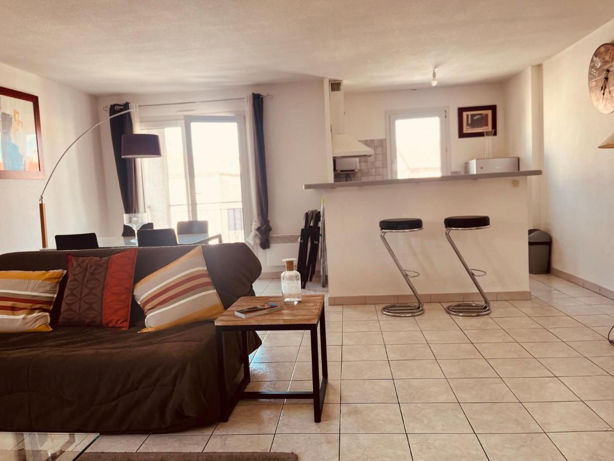 Au Charme Shakespearien De Perpignan Apartment Bagian luar foto